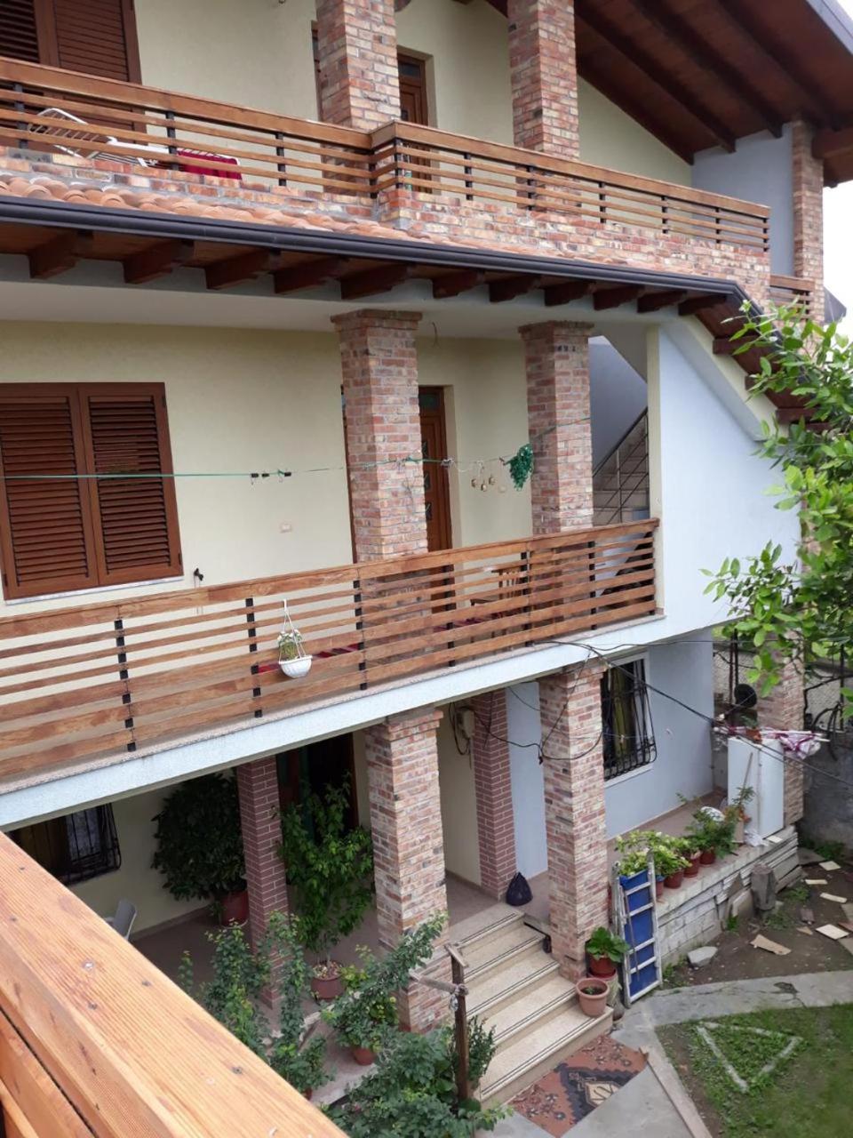 Sara'S Villa Shkodër 외부 사진