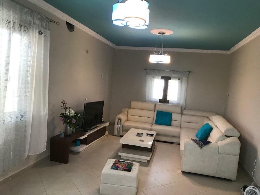 Sara'S Villa Shkodër 외부 사진